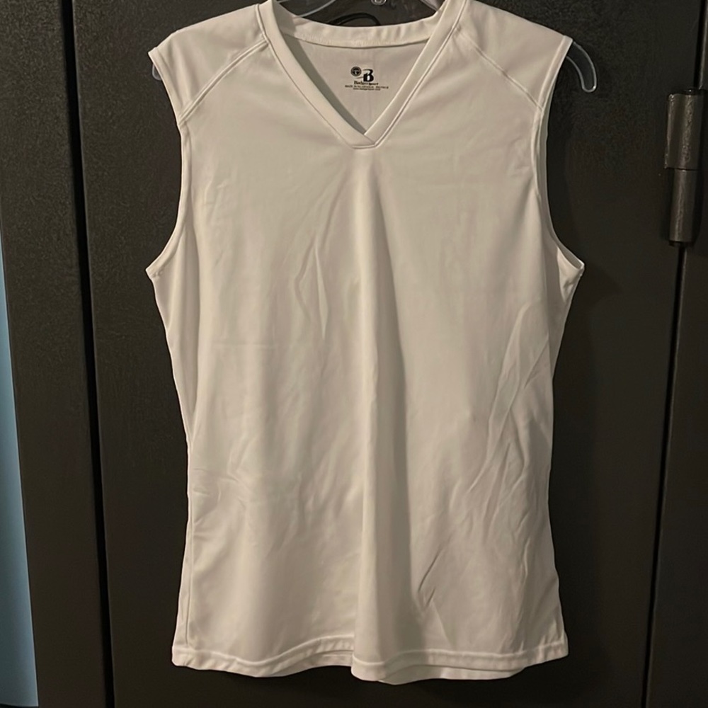 Ladie’s Badger Dri-fit sleeveless shirt size large
